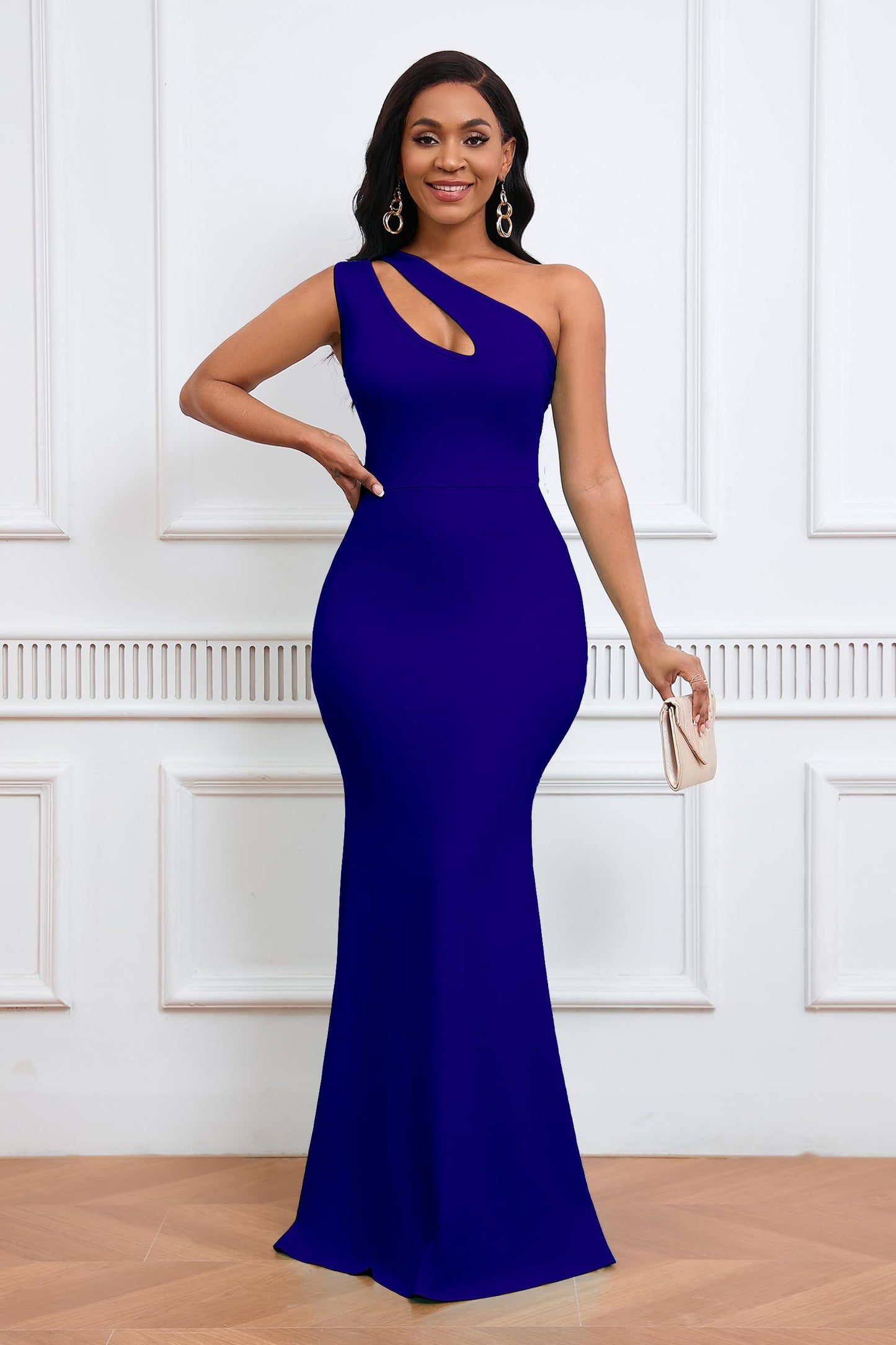 Vestido entallado sin mangas con cuello oblicuo,Talla regular