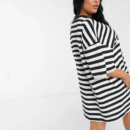 Vestido estilo camiseta holgada